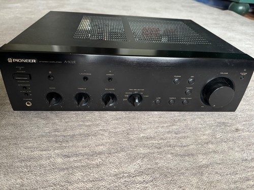 Pioneer stereo amplifier - stereo,